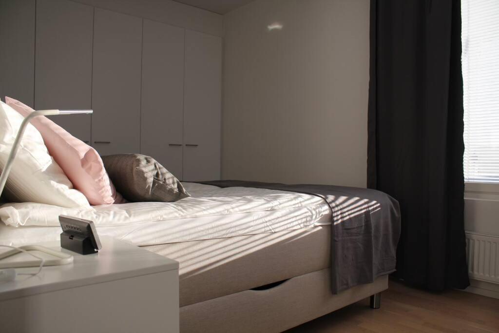 Modern Apartment With Sauna, Near Transit Hub/Dixi Вантаа Екстер'єр фото